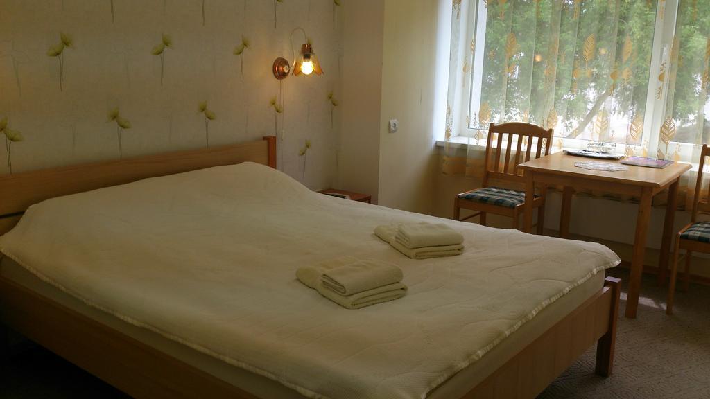 Sorve Guest House Salme Exterior foto