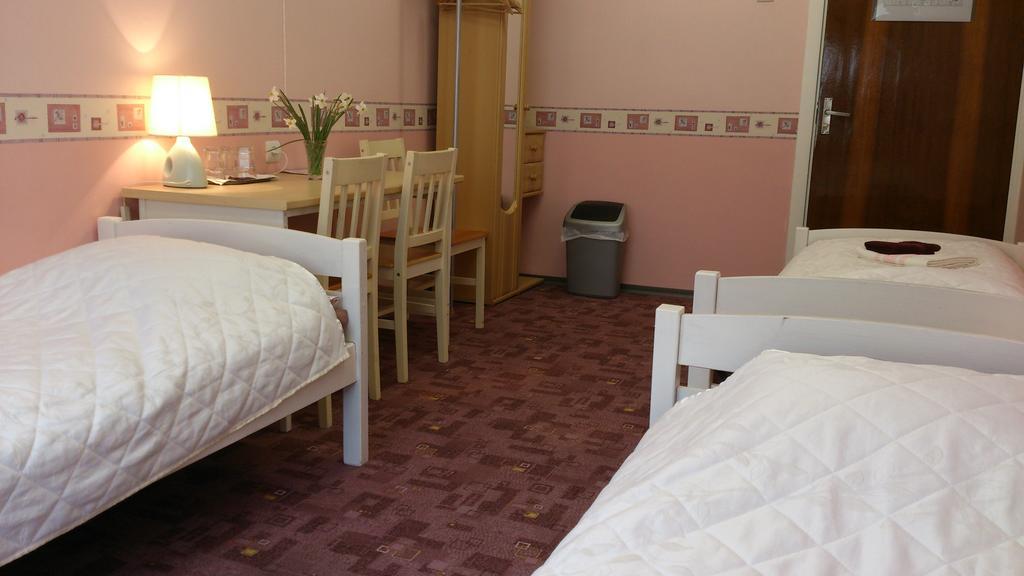 Sorve Guest House Salme Exterior foto
